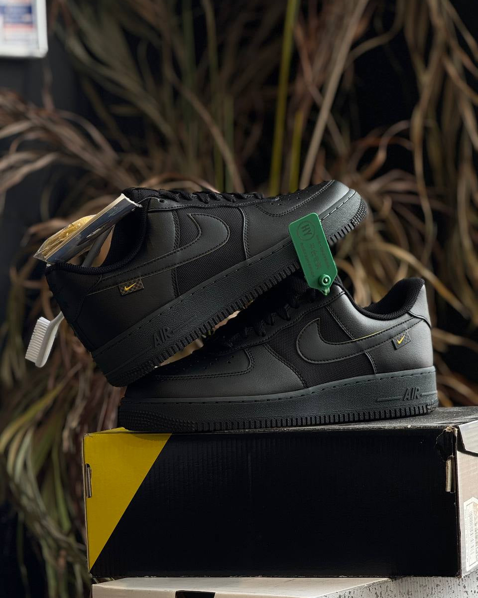 Nike Air Force 1 Black Utility