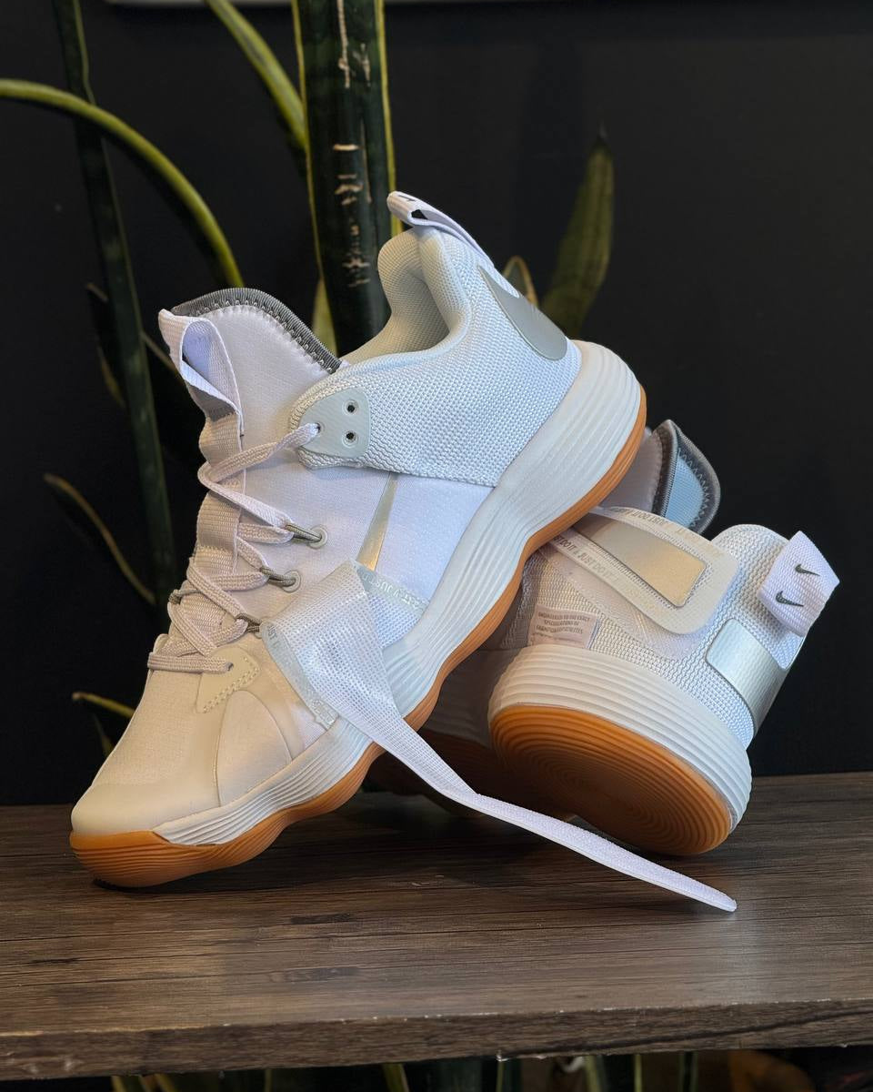 Nike React Hyperset – White / Light Grey Gum