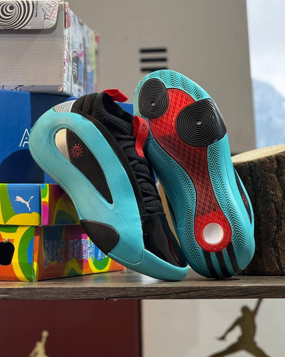 Adidas Harden Vol. 8 – Black / Aqua