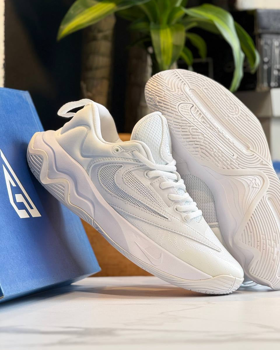 Nike Giannis Immortality – Triple White
