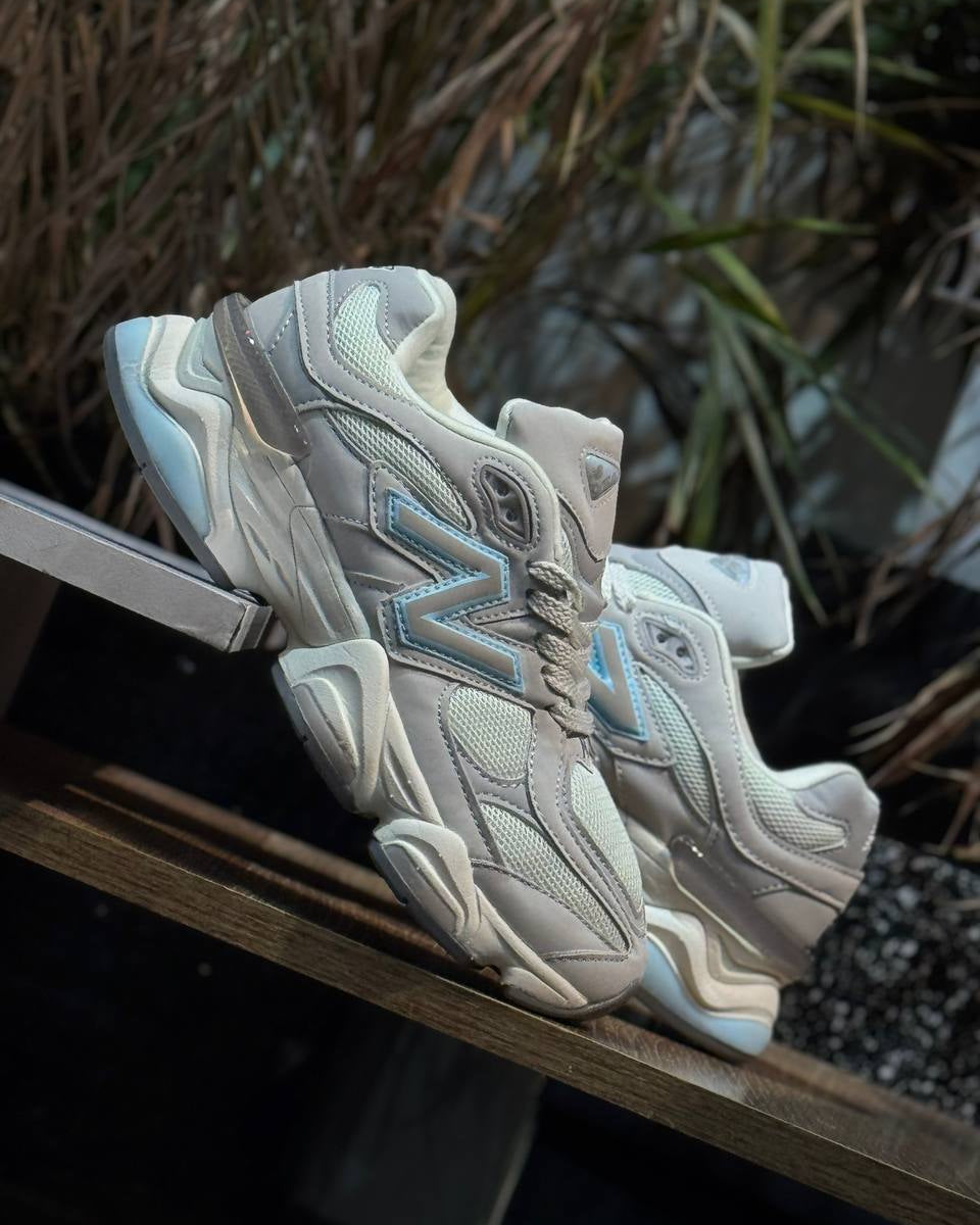 New Balance 9060 Sea Salt / Magic Blue