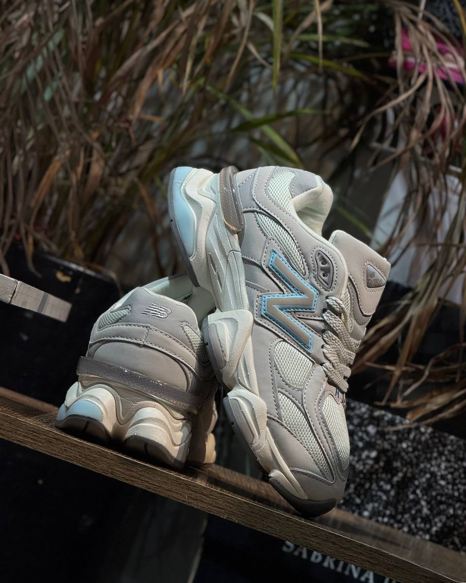 New Balance 9060 Sea Salt / Magic Blue