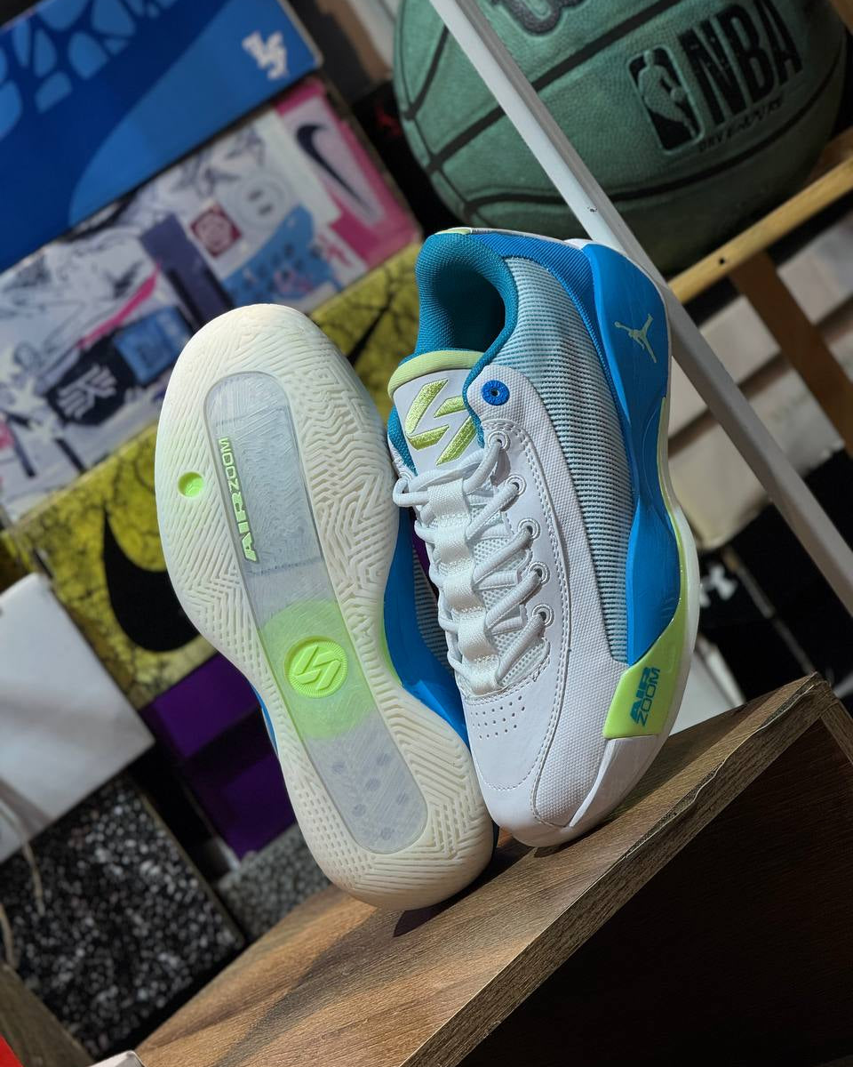 Jordan Luka .77 Navigator White / Blue / Volt