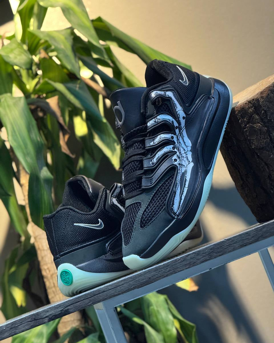 Nike KD 18 Slim Reaper Black / Silver / Glow