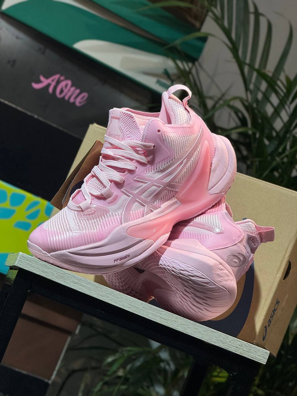 ASICS Metarise 2 Pink / Light Pink