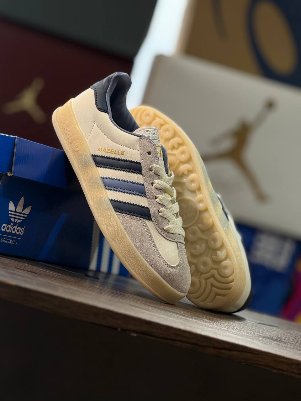 Adidas Gazelle Crema & Azul Marino