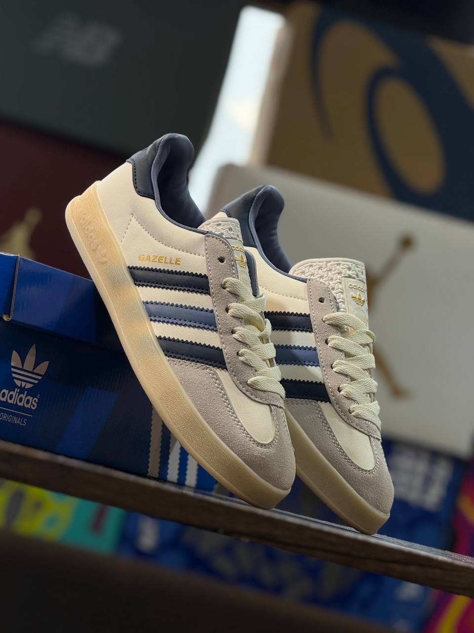 Adidas Gazelle Crema & Azul Marino