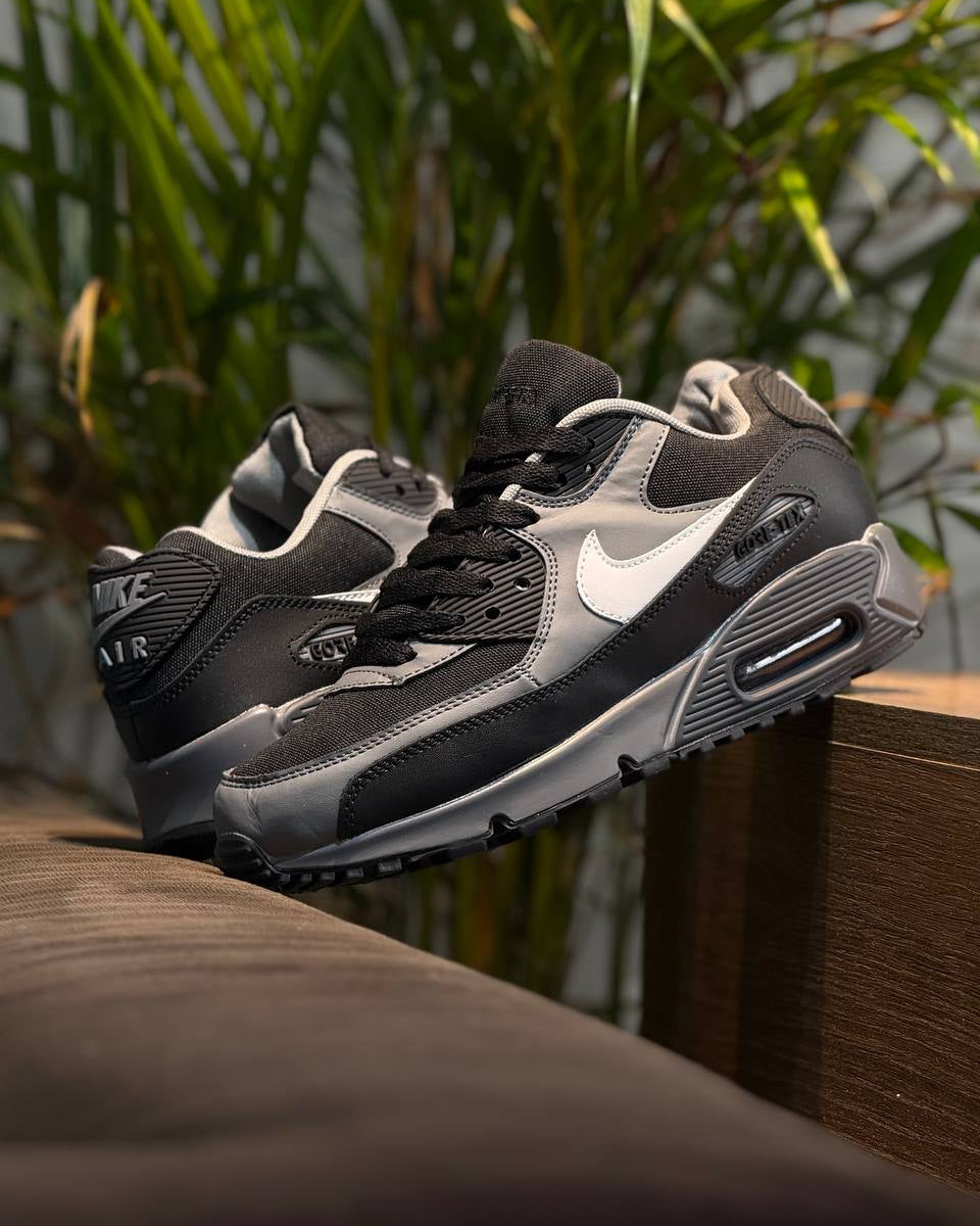 Nike Air Max 90 Gore-Tex