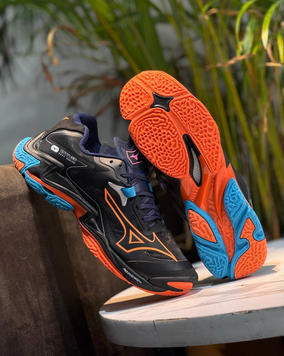 Mizuno Wave Lightning Z8 – Web Monkey Shoes