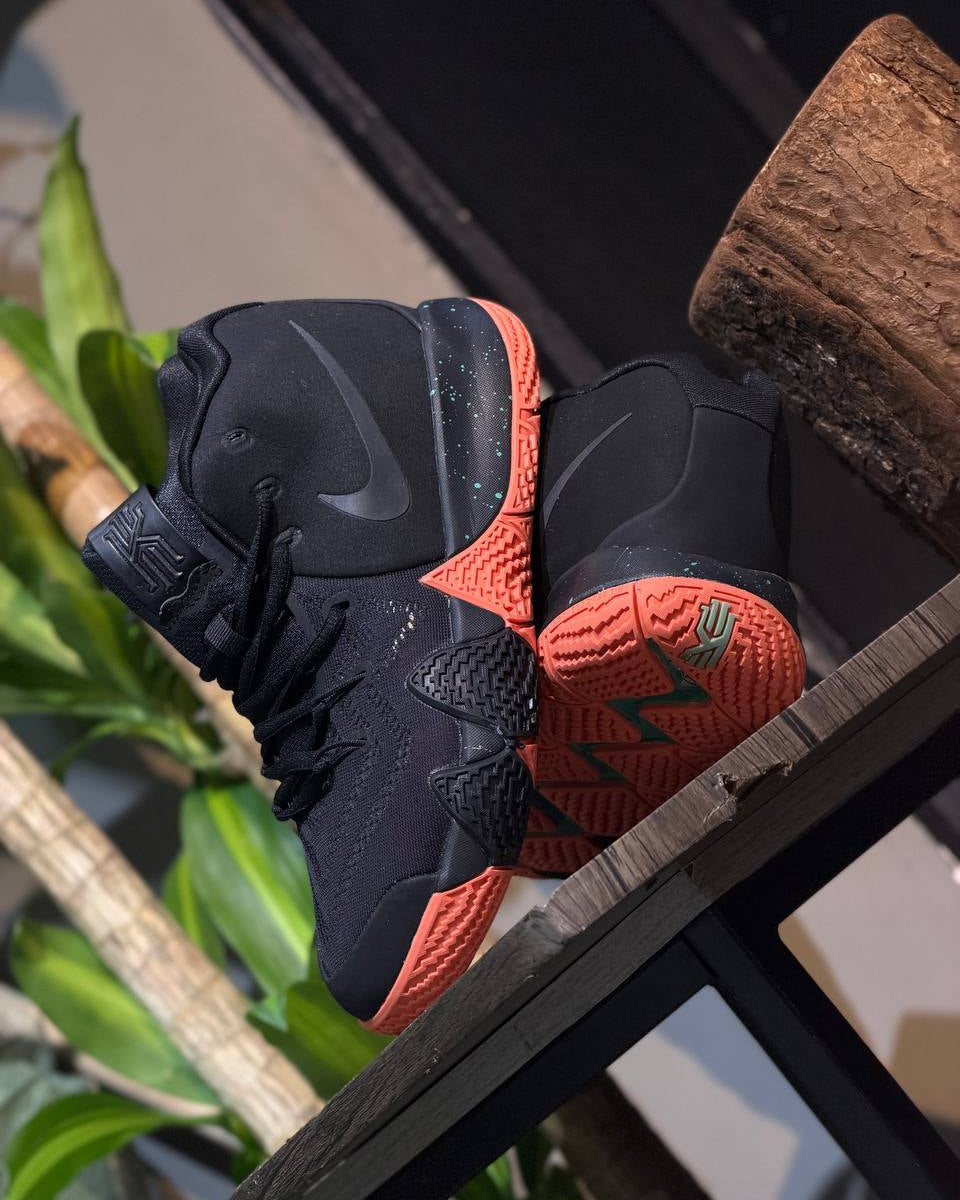 Nike Kyrie 4 “Black Metallic Silver”