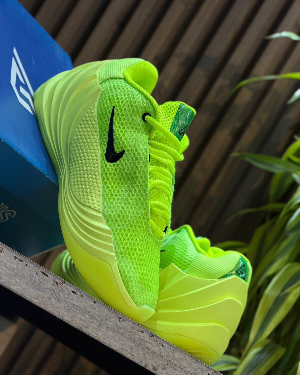 Nike Giannis Freak 8 “Volt”