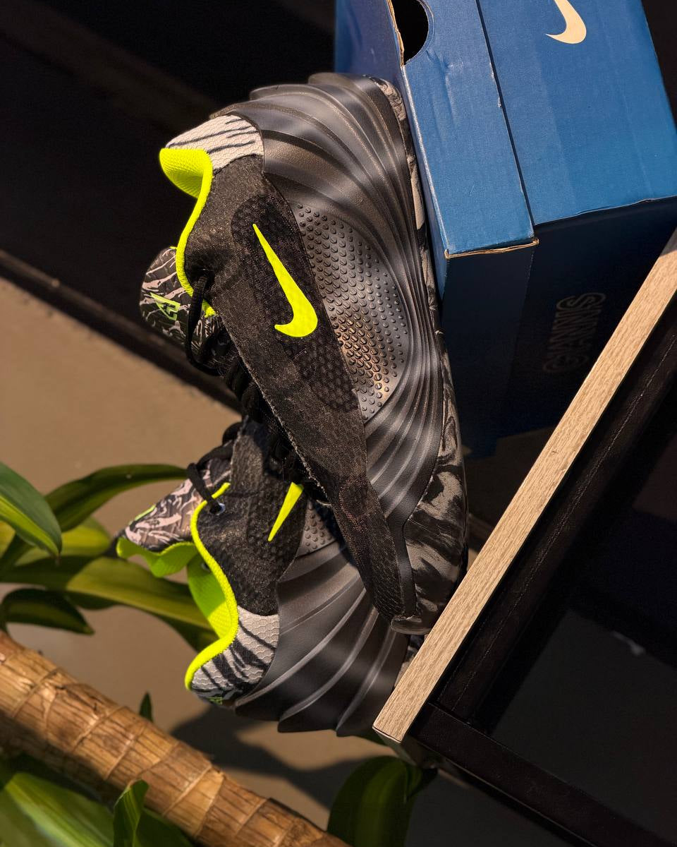 Nike Giannis Freak 8 “Black Volt”