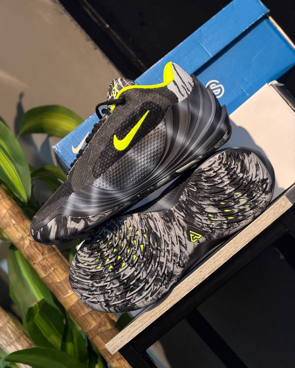 Nike Giannis Freak 8 “Black Volt”