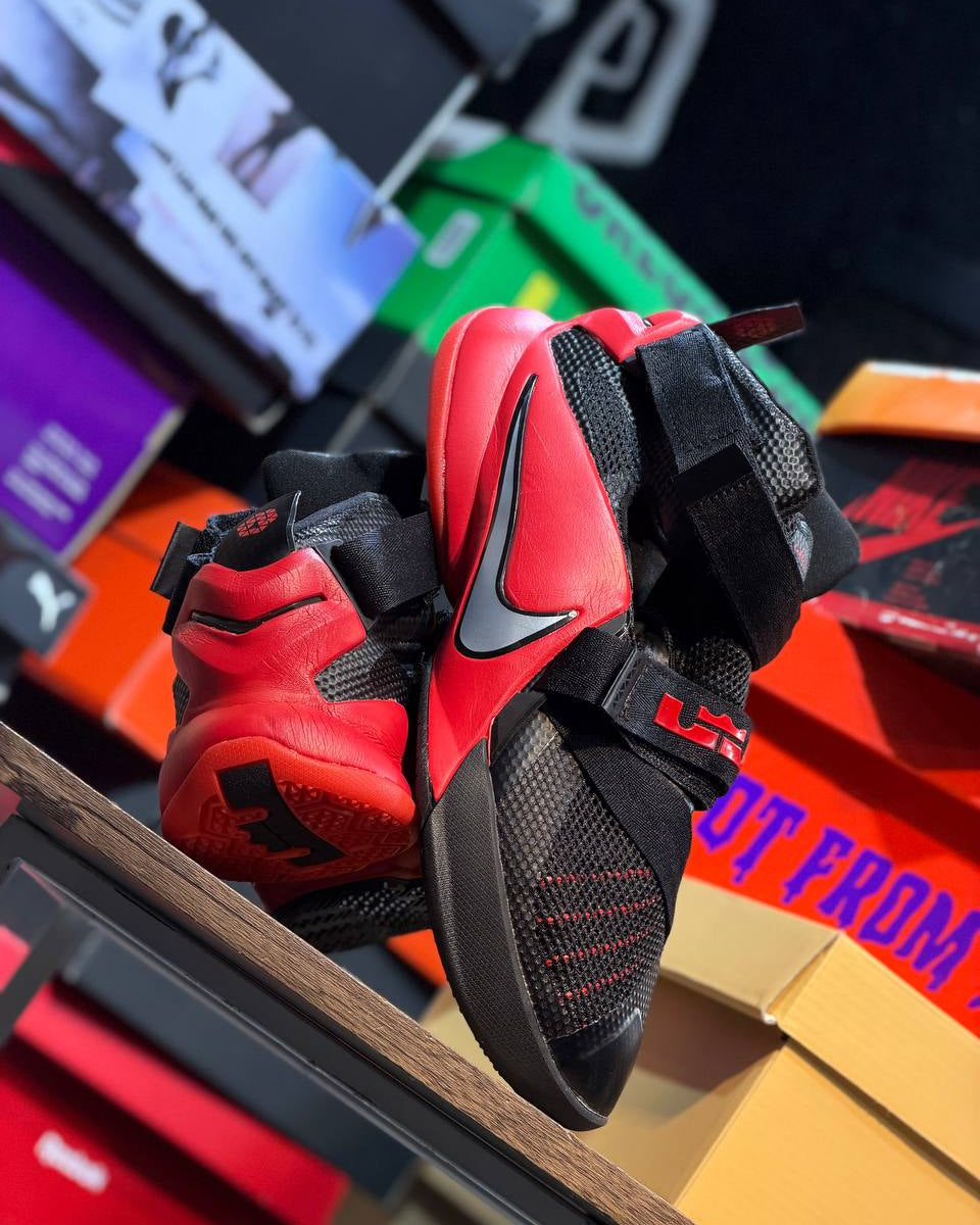 Nike LeBron Soldier 9 “University Red”