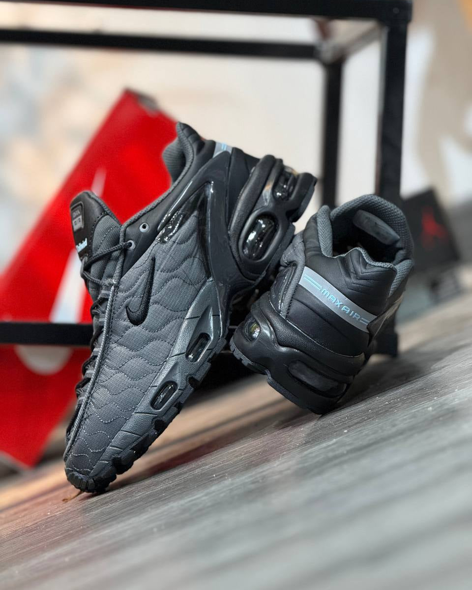 Nike Air Max Plus (TN) Gris Oscuro