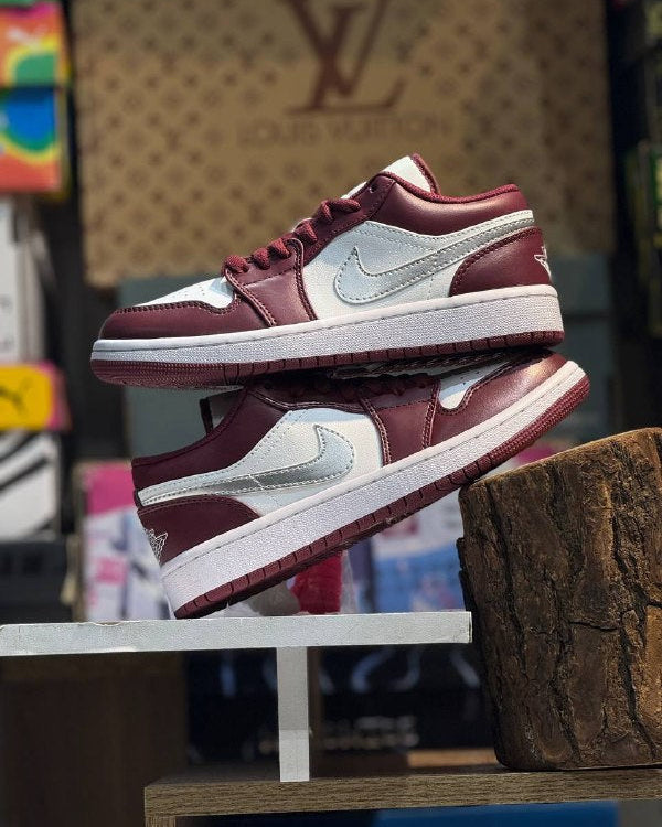Air Jordan 1 Low Bordeaux Grey