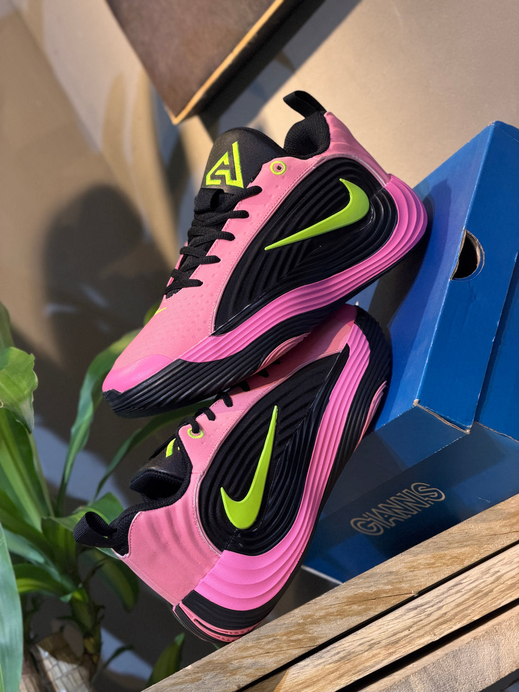 Nike Giannis Immortality 5 "Hyper Pink/Volt"