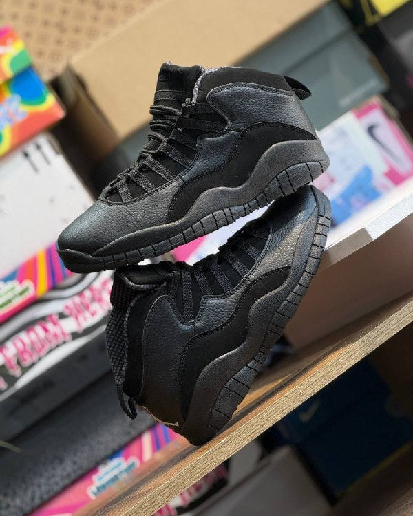 Air Jordan 10 Retro OVO “Drake”