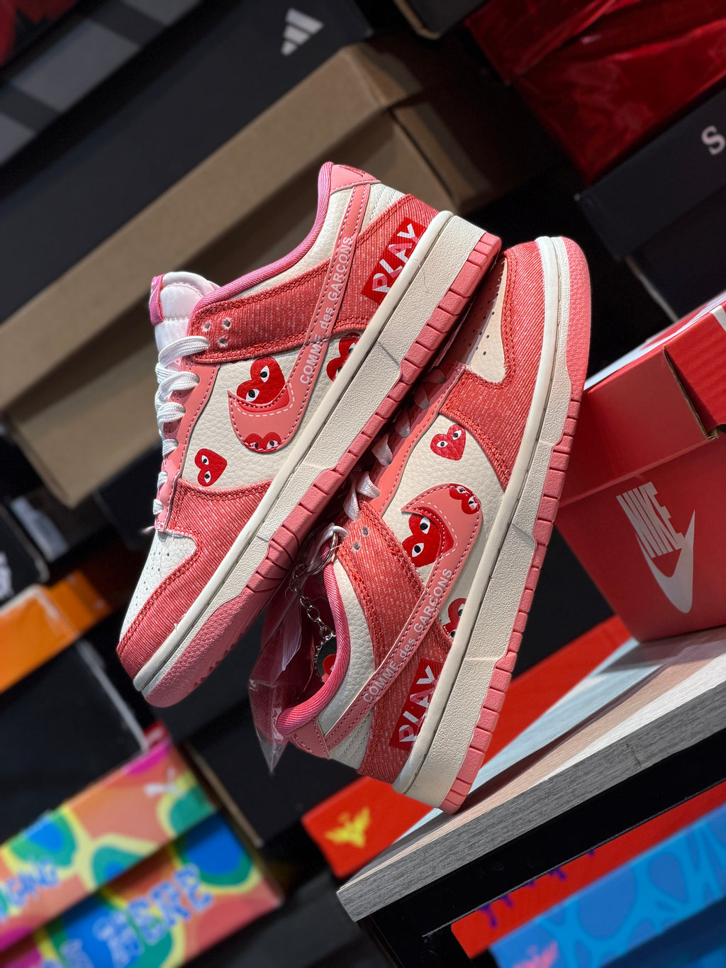 Nike Dunk Low x Comme des Garçons PLAY