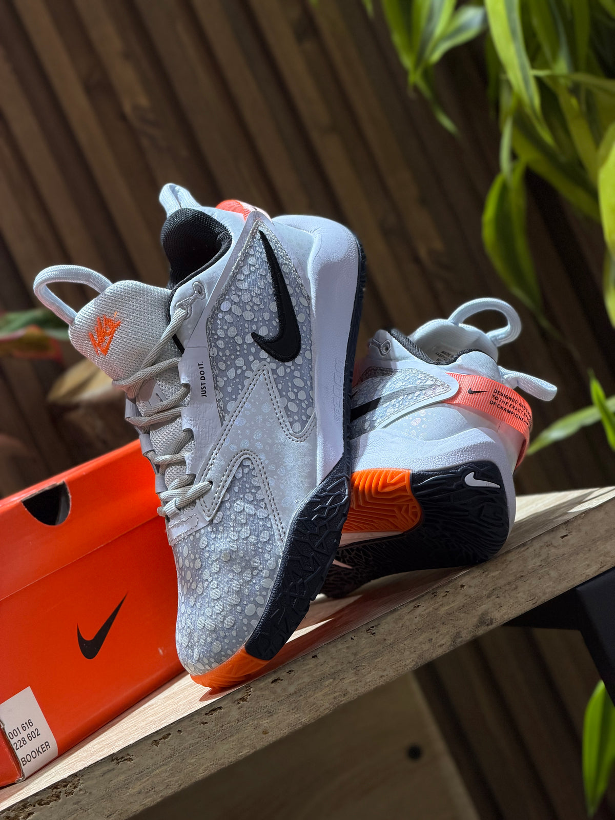 Nike HyperAce 3 SE "White/Black/Orange"
