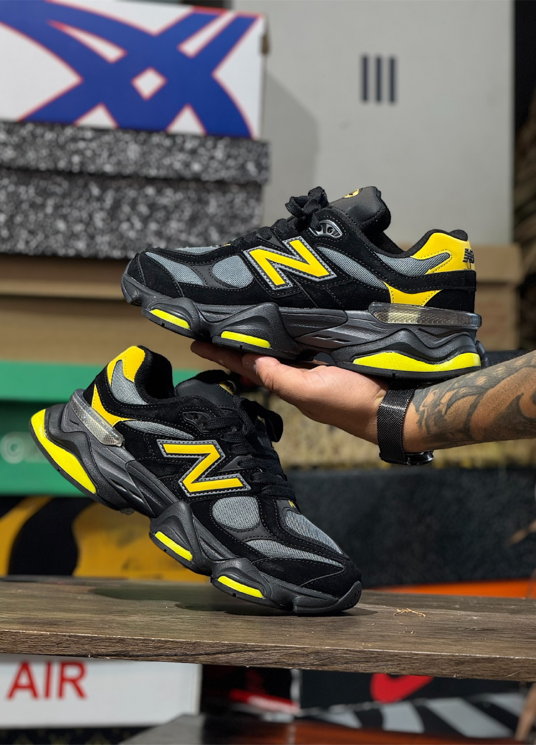 New Balance 9060 Black Yellow