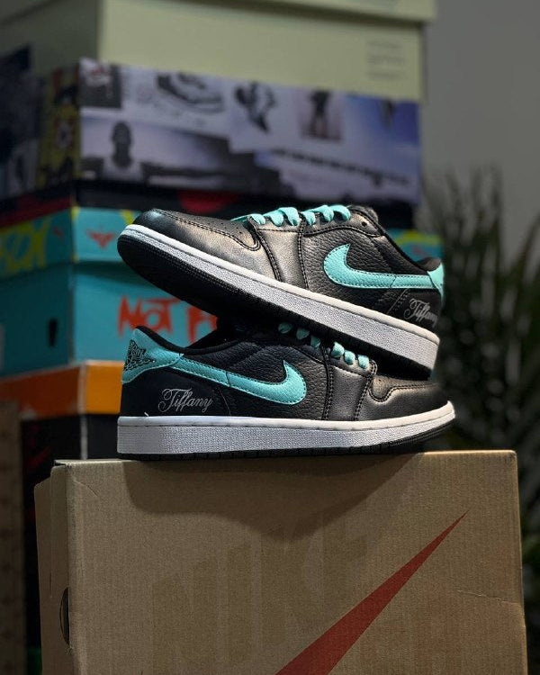 Air Jordan 1 Low “Tiffany” Black