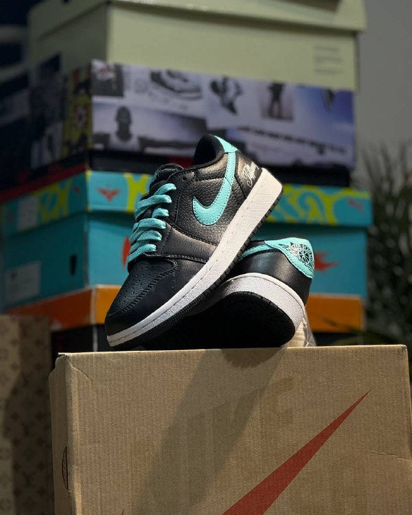 Air Jordan 1 Low “Tiffany” Black