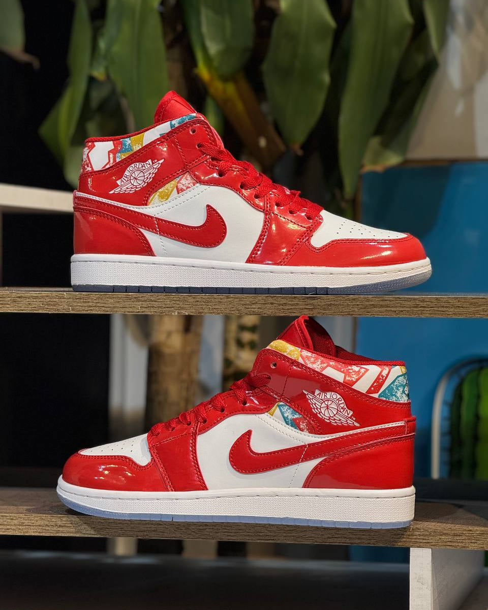 Air Jordan 1 Mid “Patent University Red