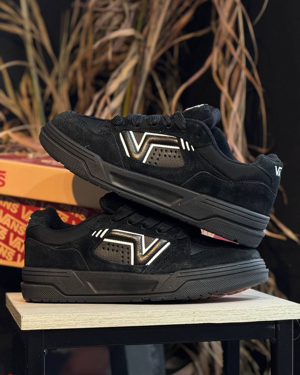 Vans Low Knu Skool Black Reflective