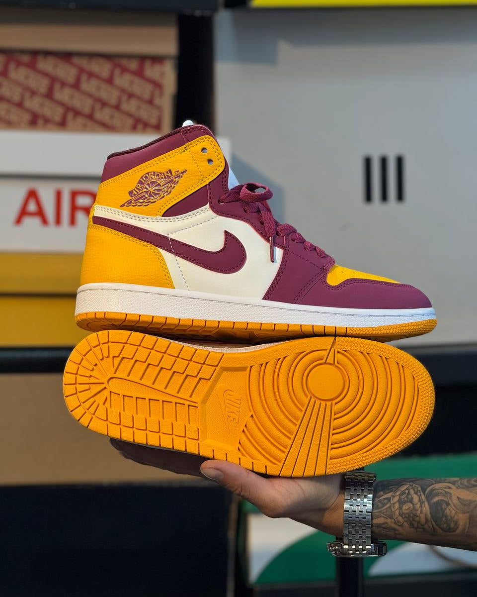 Air Jordan 1 Retro High OG “University Gold & Bordeaux